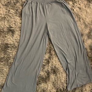 Versona Charcoal Textured Pants